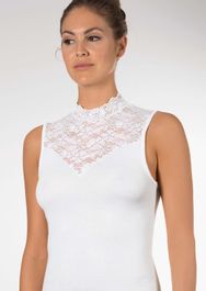 Blazershirt met kanten inzet en opstaande kraag - wit - gr. 40 van goldner fashion