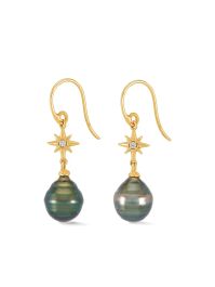 Dower and hall 14kt geelgouden nord star oorbel met diamant