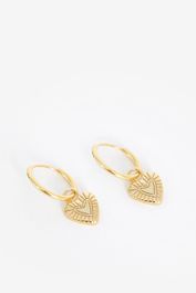 Gold plated oorbellen met hartje