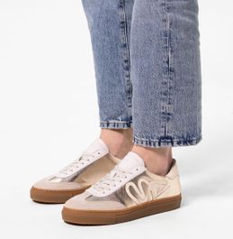 Leren gouden sneakers met suède details