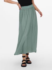 Only maxi rok onlvenedig met plooien lichtgroen