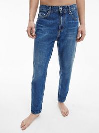 Tapered jeans