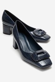 Tamaris Pumps met riempje, model 'NUDE PATENT' in beige online kopen | P&C Tamaris Pumps met riempje, model 'NUDE PATENT' in beige online kopen | P&C