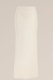 We fashion women's maxi skirt with satin look